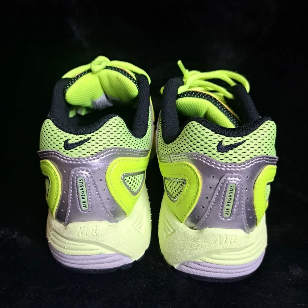 Nike Air Pegasus 2005 Women's Size 7.5 Running Sneakers Shoes HQ1675-700 NEW